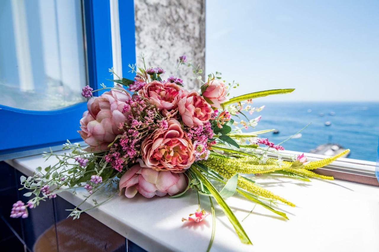 Suite Picasso Amalfi Exterior photo