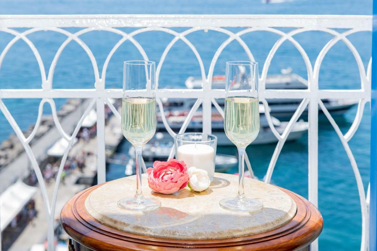 Suite Picasso Amalfi Exterior photo